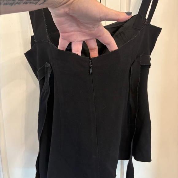 PRADA BLACK ROUGH EDGE TOP
SZ 42 - Picture 4 of 9